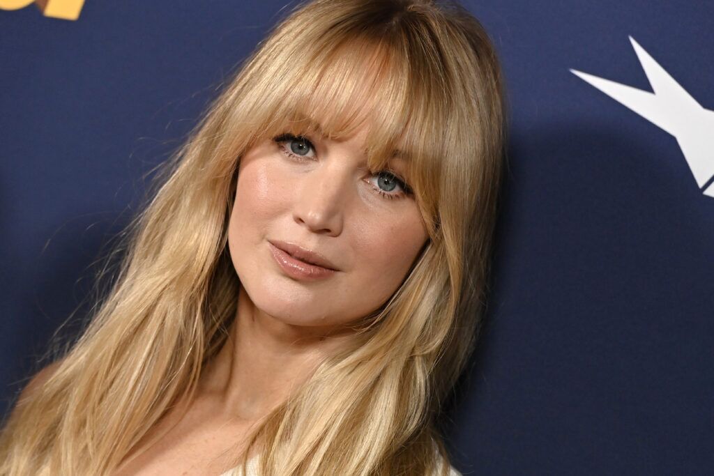 Jennifer Lawrence Simply Made the Case for Getting Bangs This Fall