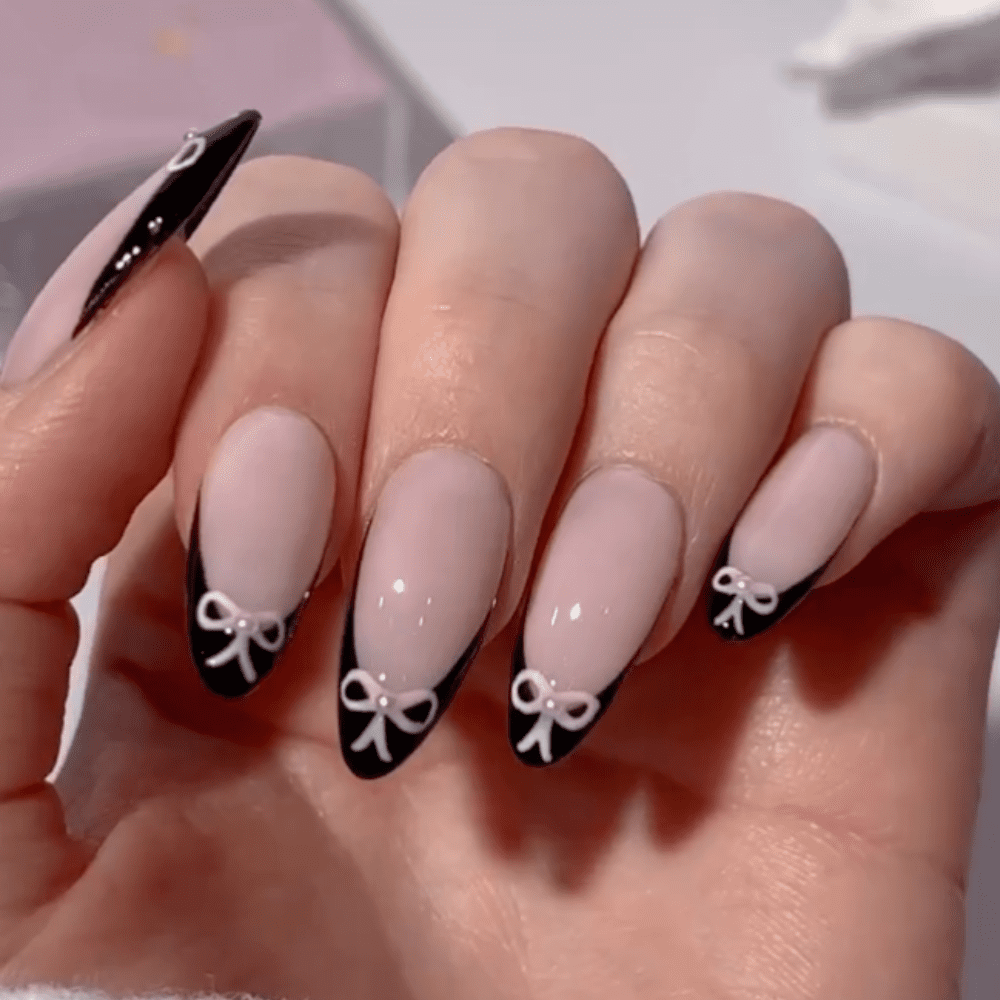 dark coquette manicure