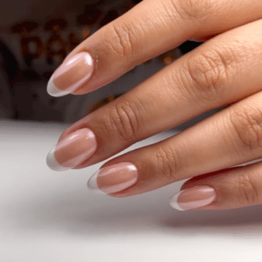 Engagement Nails Are Timeless and Traditional Types