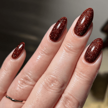 brown shimmer manicure