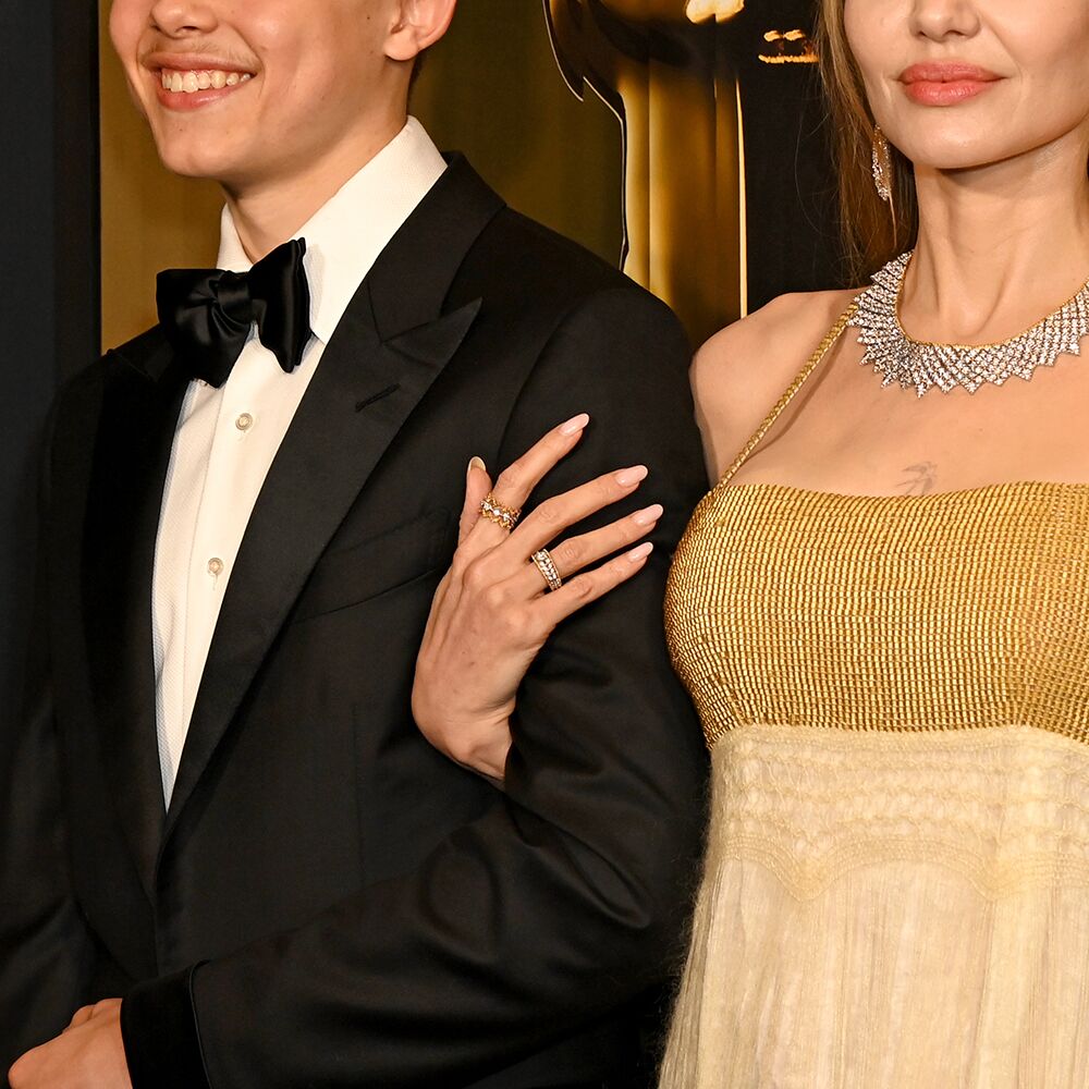 Angelina Jolie Nails 2 Manicure Developments at Governors Awards