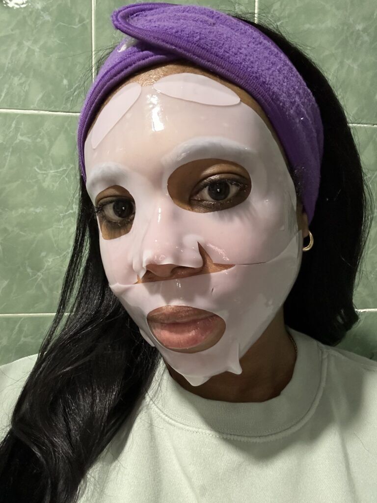 This Trending  Salmon Sperm Masks Is the Key to Glass Pores and skin – Beauty