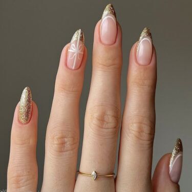 gold gift wrap nail art