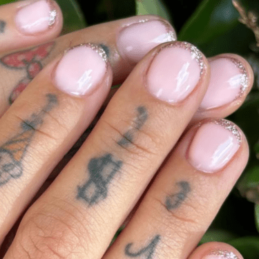 sparkle french tip nails