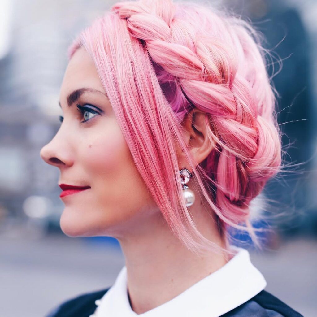 Consider This Your Sign To Try A Halo Braid Hairstyle - Newbeauty