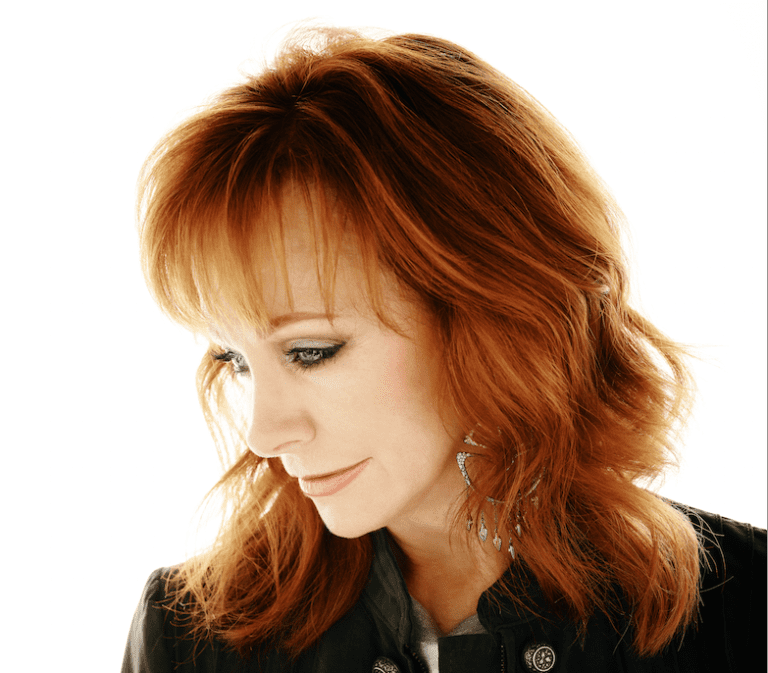 Reba McEntire Reveals The AntiAging Beauty Advice She Doesn't Follow