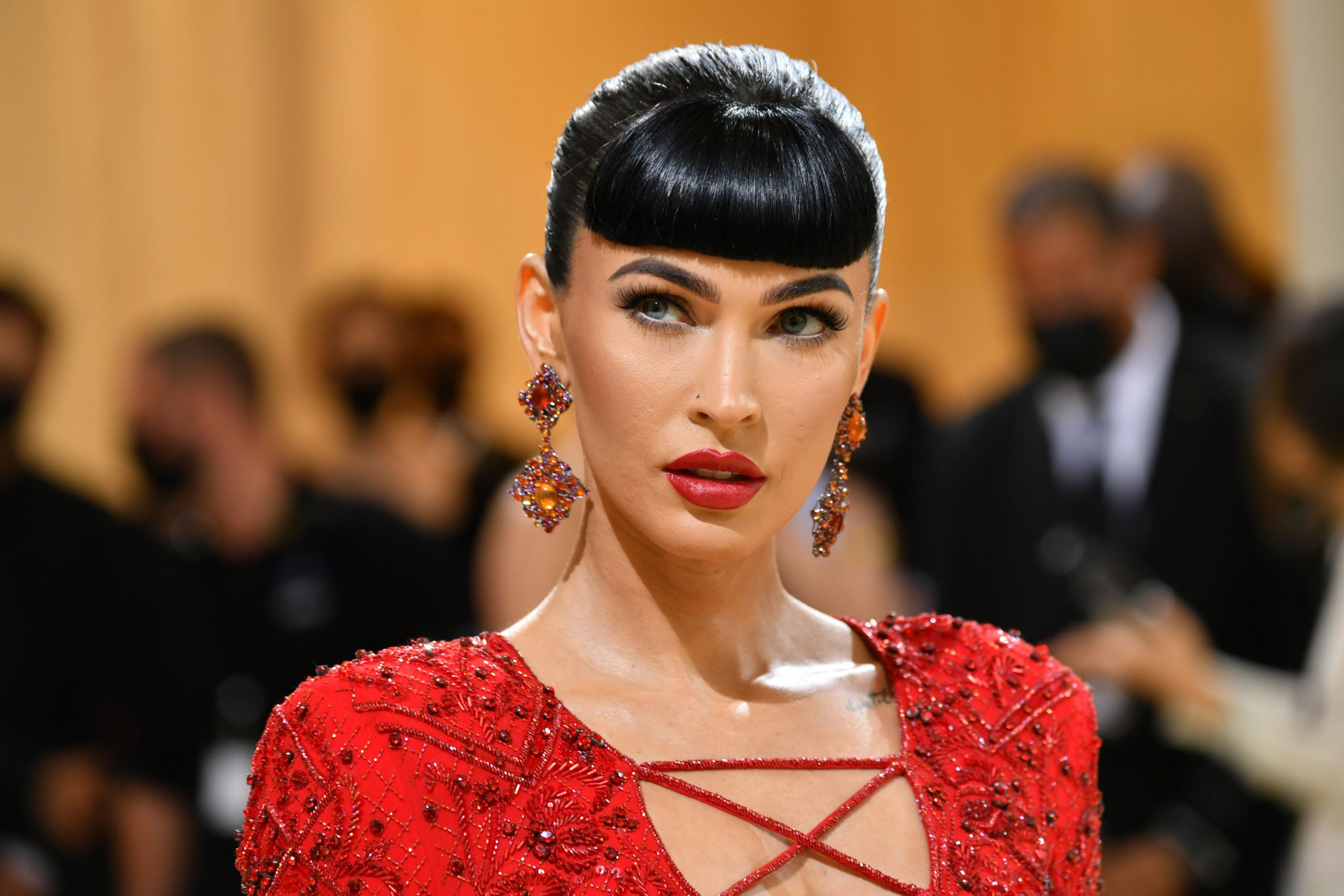 The 2 Products Georgia May Jagger Uses for Her Favorite Lip