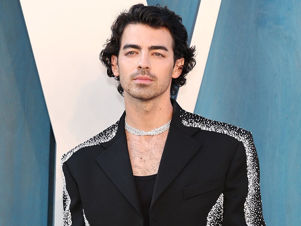 Joe Jonas Is the Newest Face of Injectable WrinkleReducer Xeomin