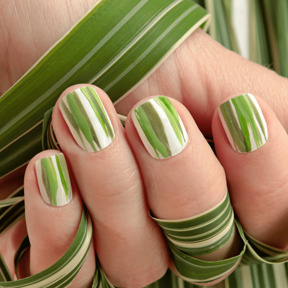 Playful Short Nail Look Ideas