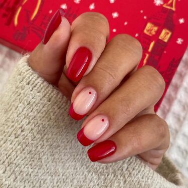 Red coffin nails