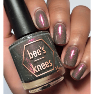 Bee's Knees in curses and toads