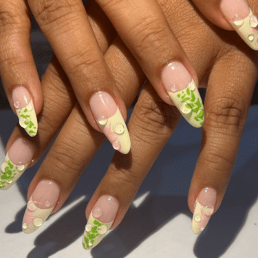 leafy green nails