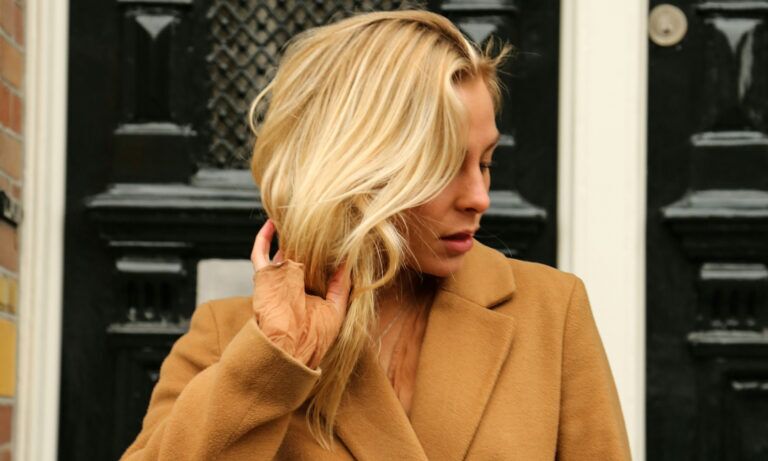 How often to use clarifying shampoo
