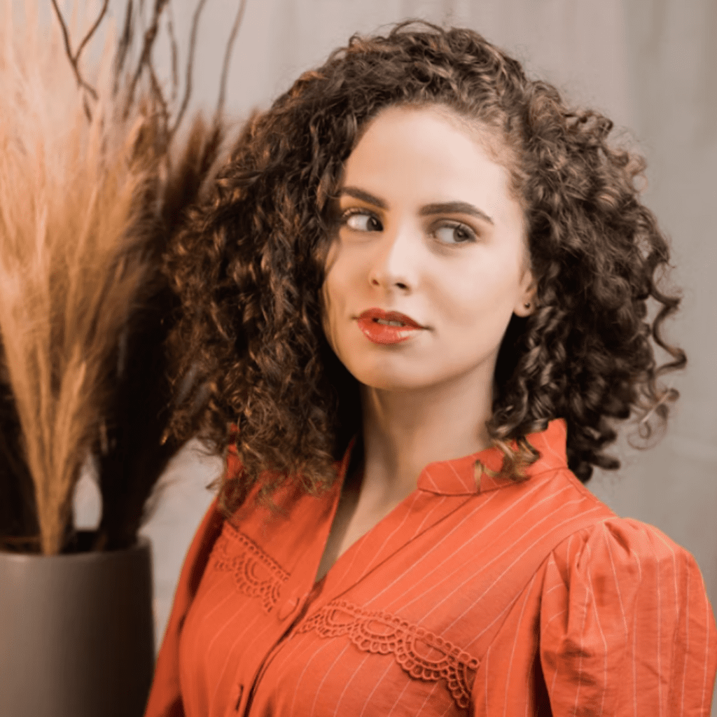 Timeless Kinds for Basic and Stylish Medium-Size Hair