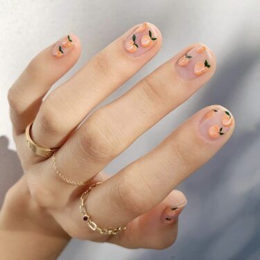 peach nail art