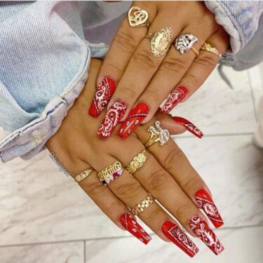 Long nails with red bandana print