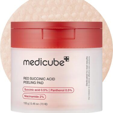 Medicube Red acid subcinic pantthenol facial peeling pads