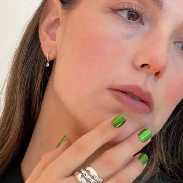 Chrome green nails