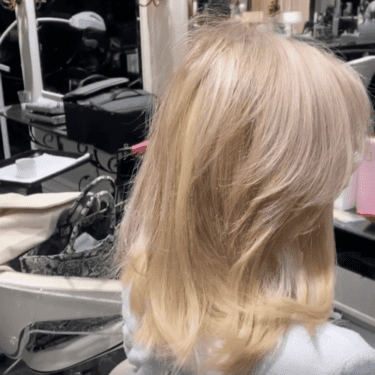 Mid-length haircut with layers
