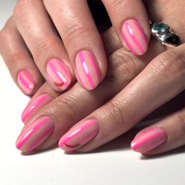 hot pink striped nails